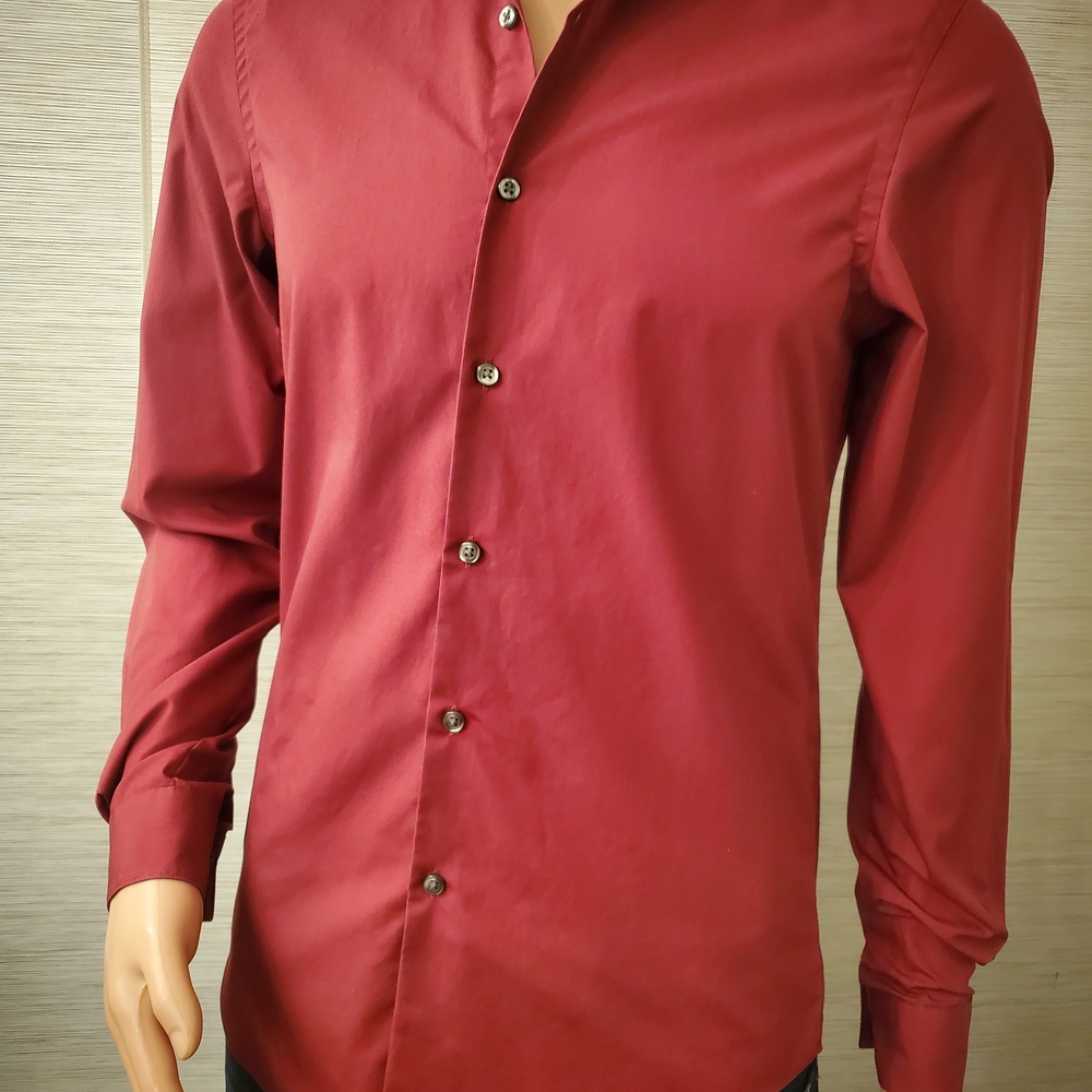 Van Heusen Men's Red Slim Fit Shirt - Picture 2 of 5